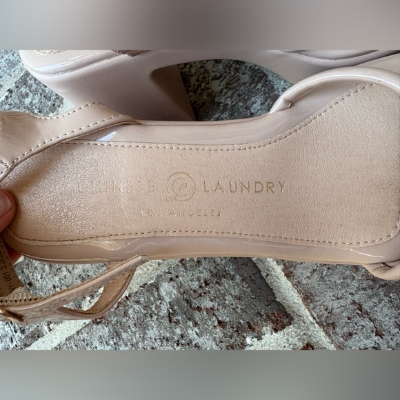 AVIANNA CHINESE LAUNDRY NUDE BLOCK HEEL Chunky - Picture 9 of 10